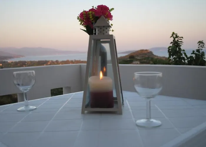 Vista 招待所 纳夫普利翁