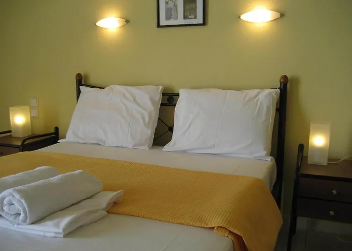 Vista 招待所 纳夫普利翁