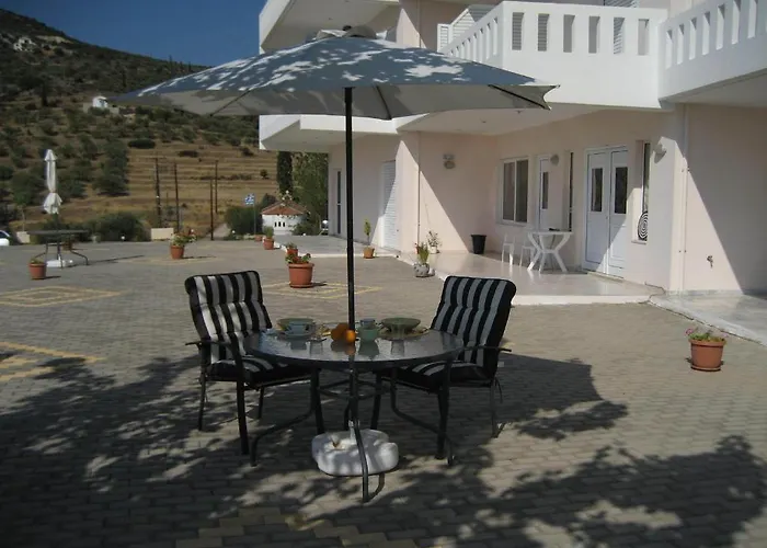 Vista * 纳夫普利翁